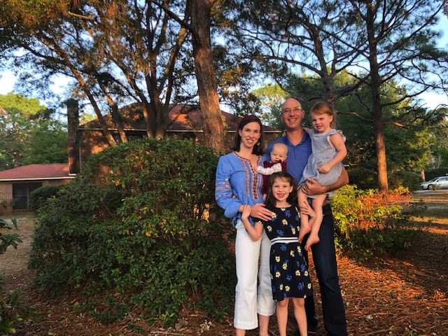 B29270D3-7BBD-4EDA-AC76-108CCA4B6D9E